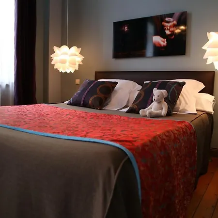 Отель Le Grand Duc Валансьен