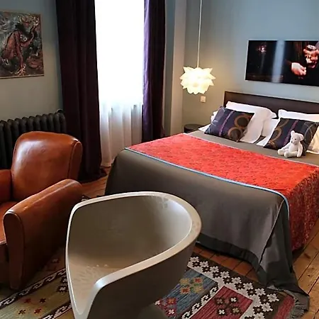 Le Grand Duc מלון 3*